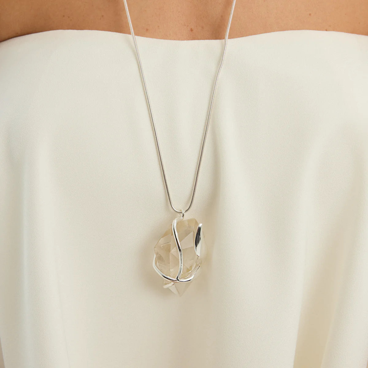 Lucy Necklace